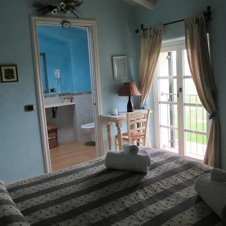 伊尔费罗住宿加早餐旅馆 *